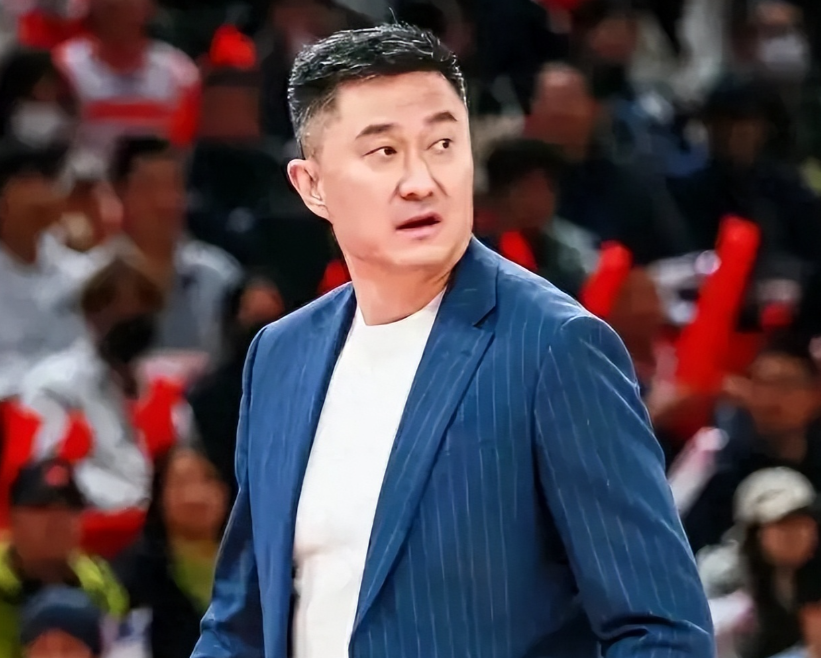 天博APP-CBA3消息：广东队被18分逆转，杜峰揪出3人，郭士强看好冲冠3黑马